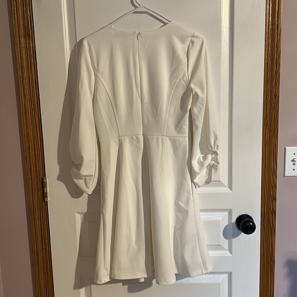 Lark & Ro Women's Gathered 3/4 Sleeve Crew Neck Fit and Flare Dress with Pockets - Picture 5 of 7